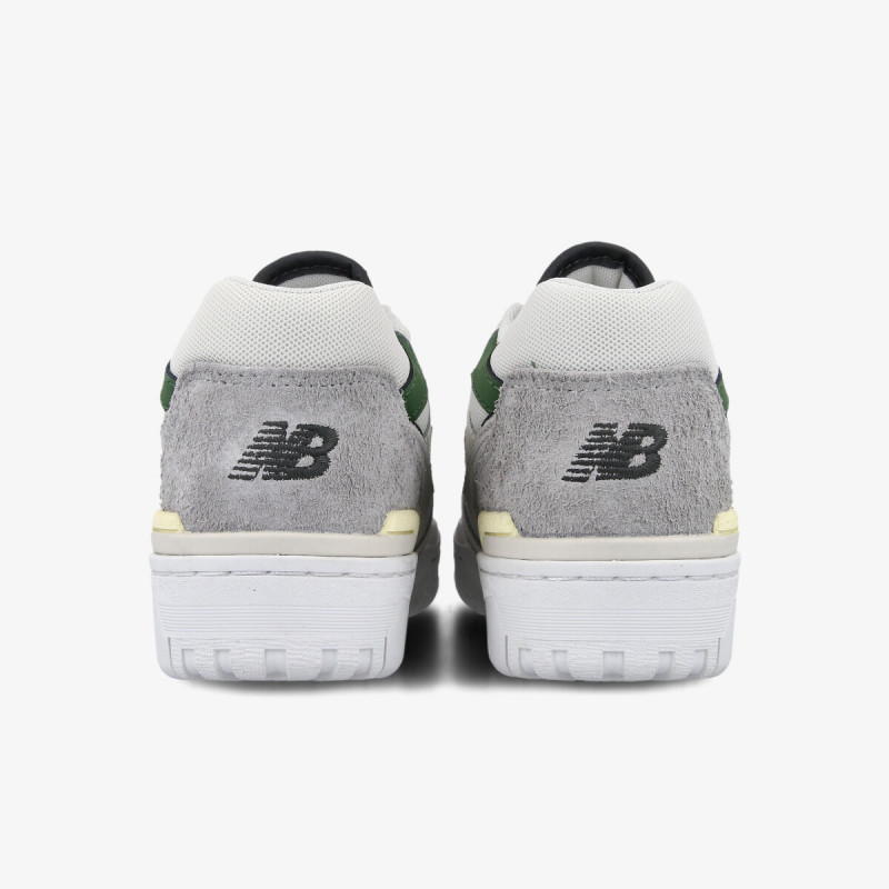 NEW BALANCE Спортни обувки NEW BALANCE - 550