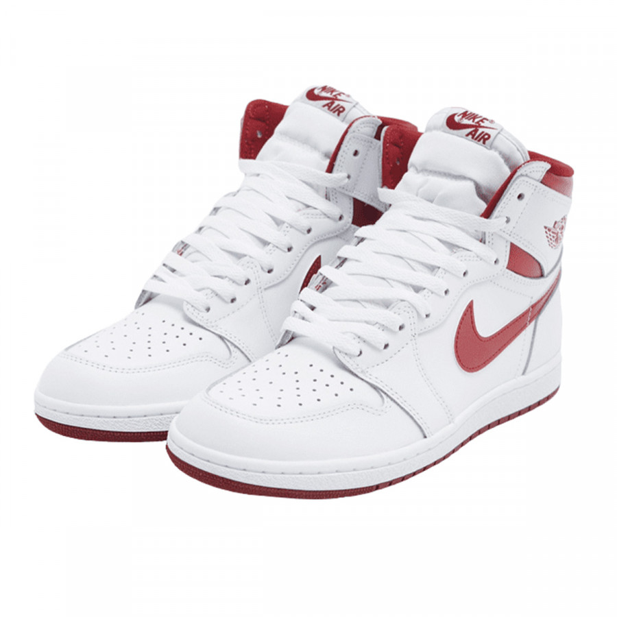 NIKE Спортни обувки AIR JORDAN 1 HI 85 