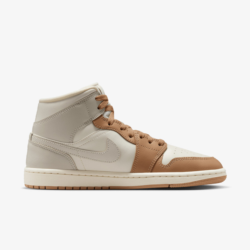 NIKE Спортни обувки WMNS AIR JORDAN 1 MID 