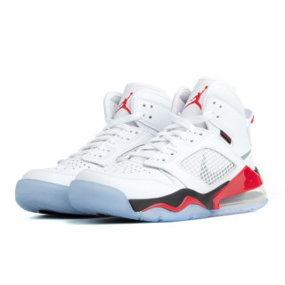 NIKE Спортни обувки JORDAN MARS 270 BG 