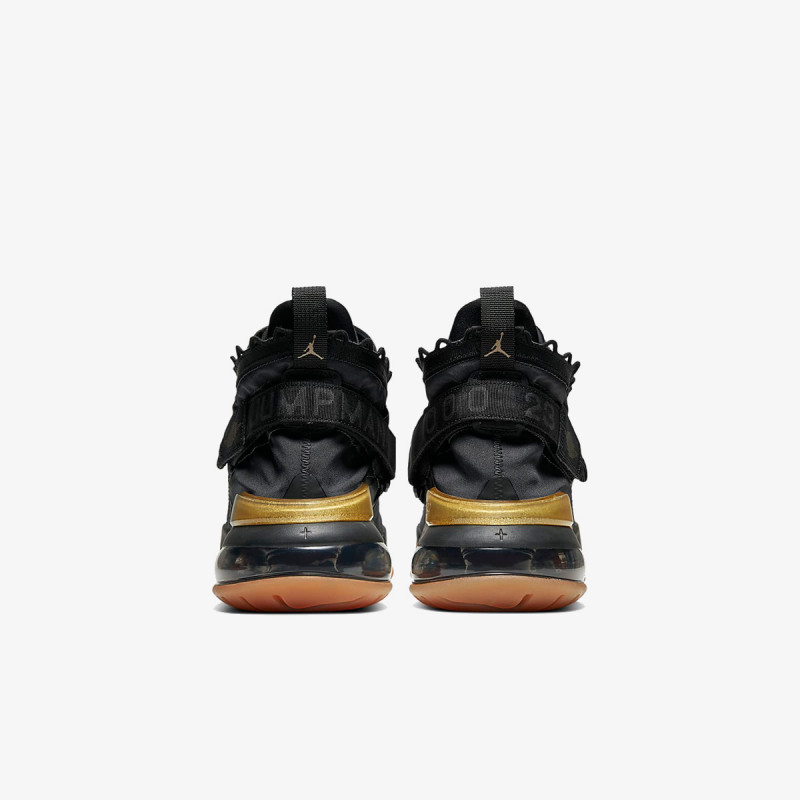NIKE Спортни обувки JORDAN PROTO-MAX 720 