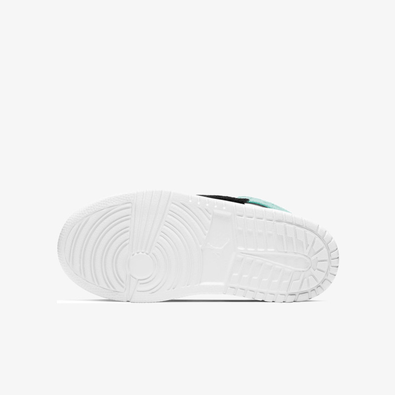 NIKE Спортни обувки SKY JORDAN 1 BP 