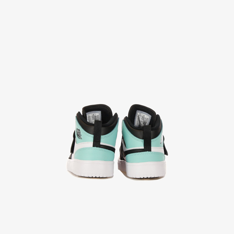 NIKE Спортни обувки SKY JORDAN 1 BP 