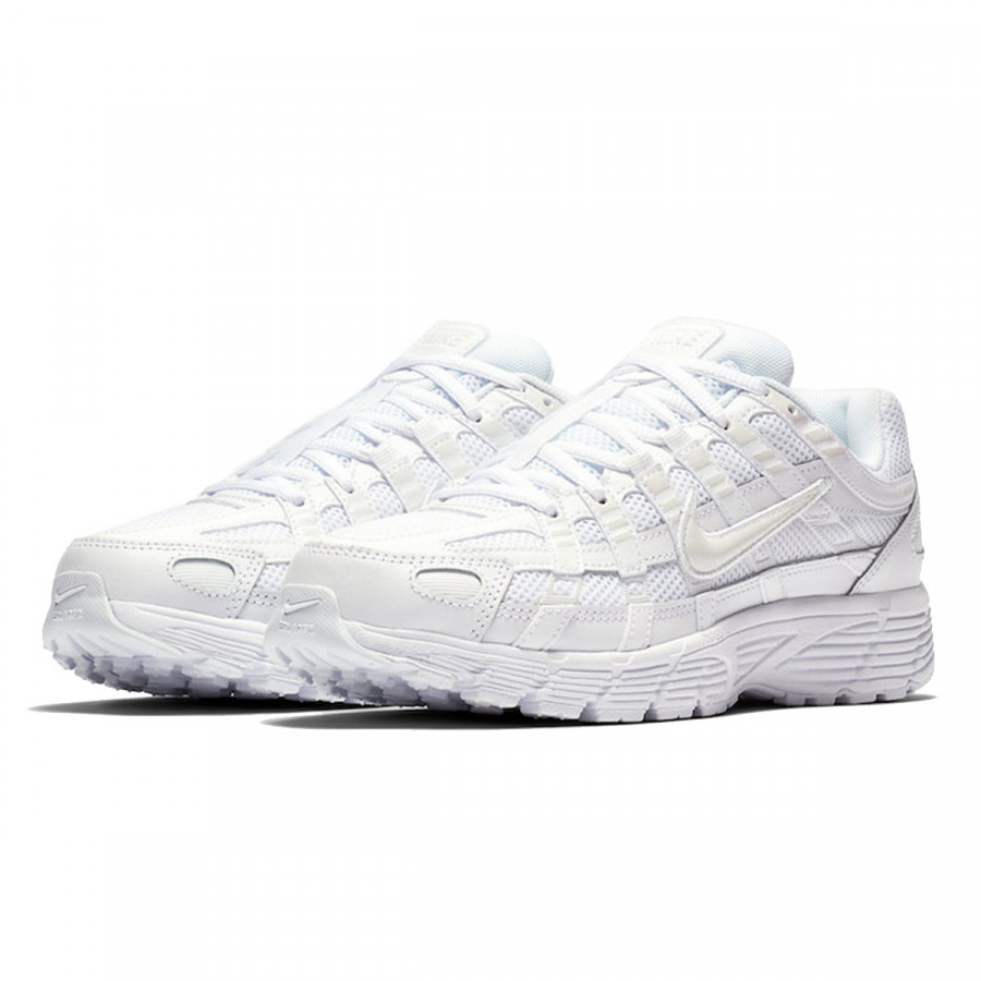 NIKE Спортни обувки W NIKE P-6000 