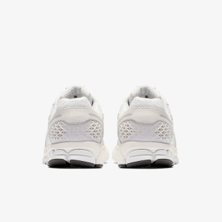 NIKE Спортни обувки Zoom Vomero 5 