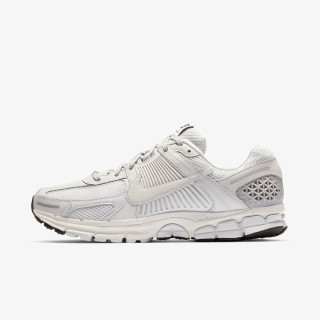 NIKE Спортни обувки Zoom Vomero 5 
