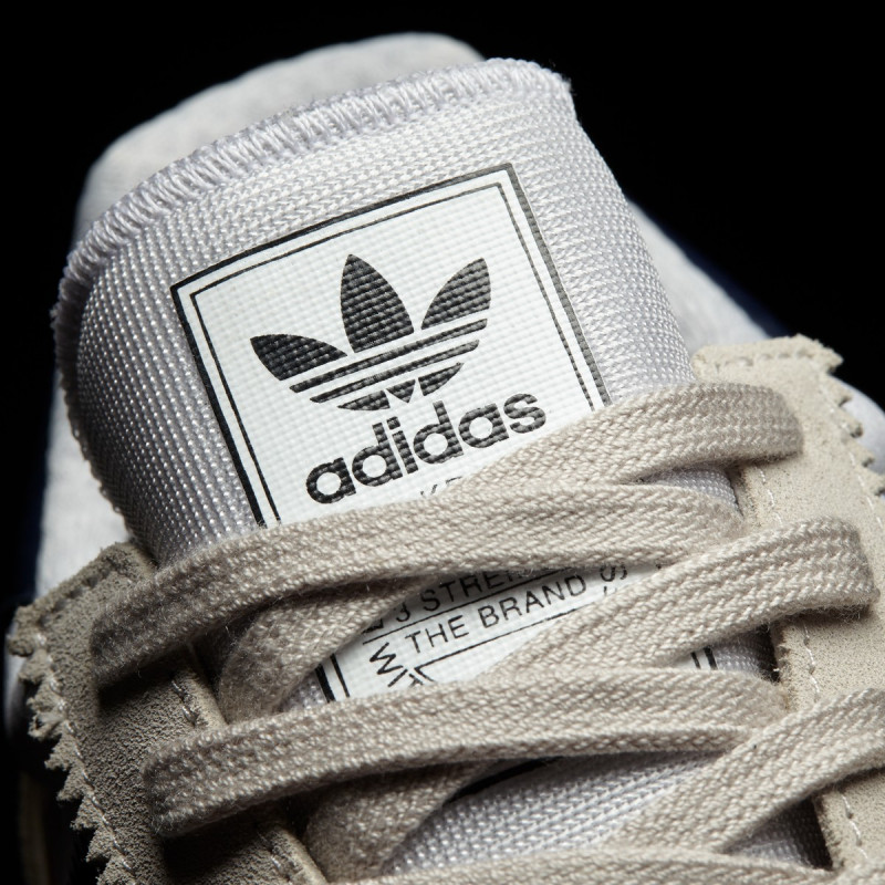 adidas Спортни обувки INIKI RUNNER 