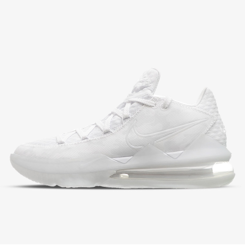 NIKE Спортни обувки LEBRON XVII LOW 