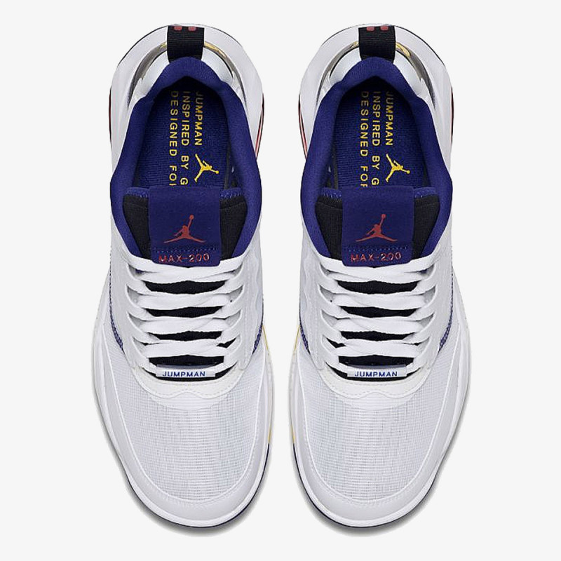 NIKE Спортни обувки JORDAN MAX 200 