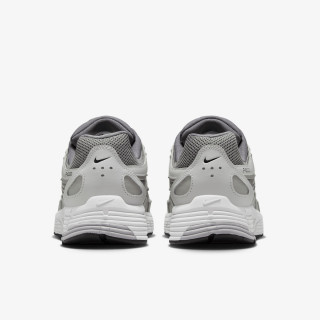 NIKE Спортни обувки NIKE P-6000 