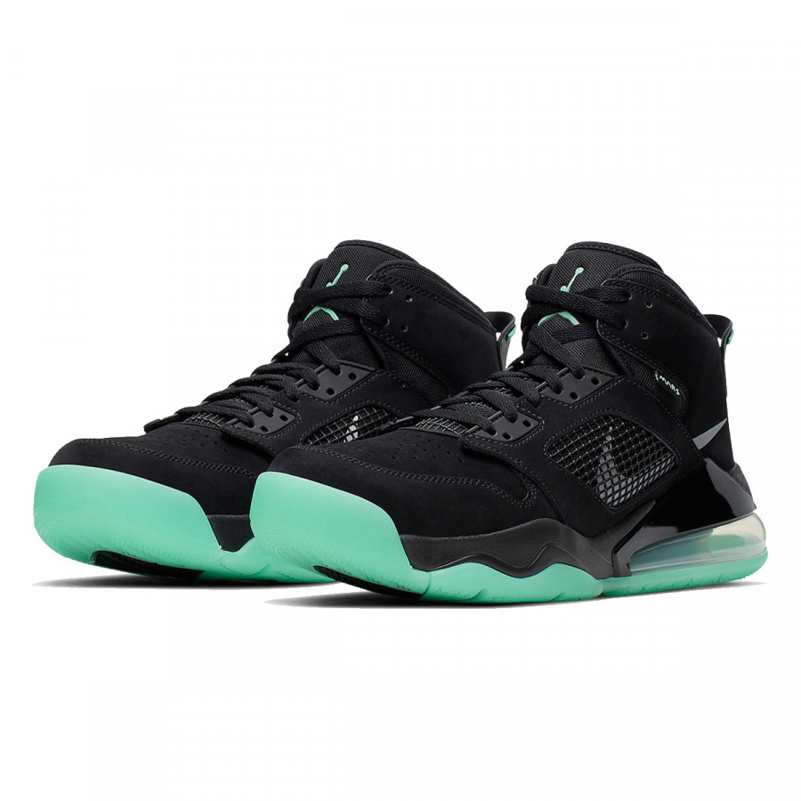 NIKE Спортни обувки JORDAN MARS 270 