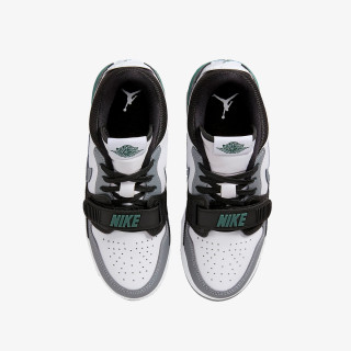NIKE Спортни обувки Air Jordan Legacy 312 Low 