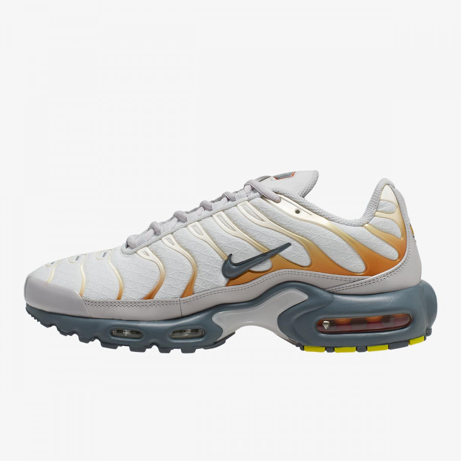 NIKE Спортни обувки AIR MAX PLUS SE 