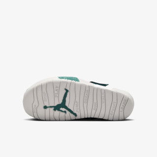 NIKE Спортни обувки Jordan Flare 