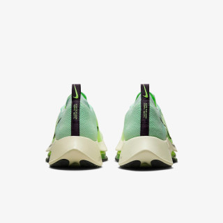 NIKE Спортни обувки AIR ZOOM TEMPO NEXT% 