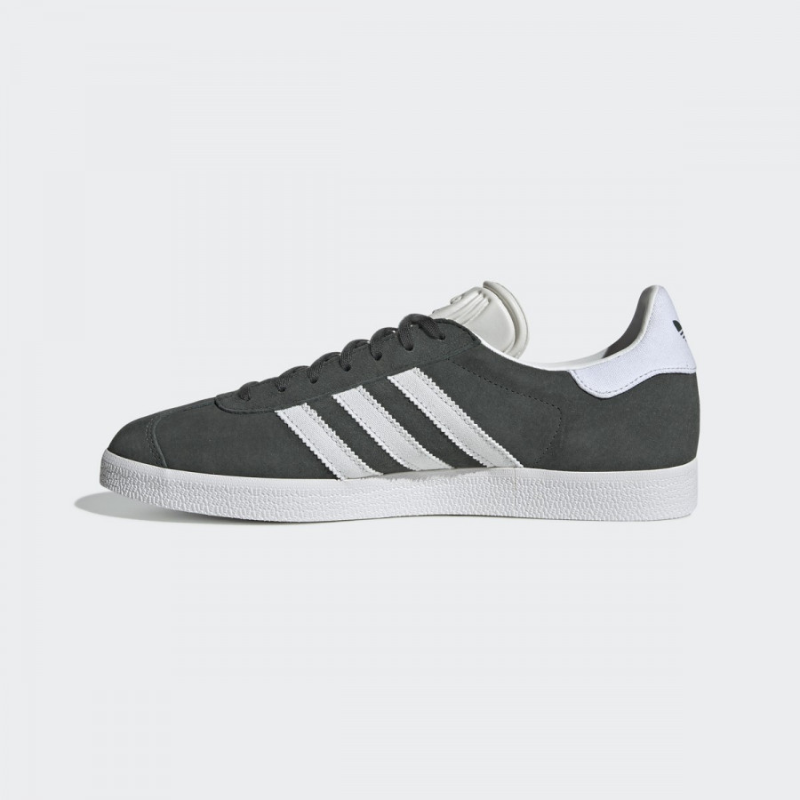 adidas Спортни обувки GAZELLE 