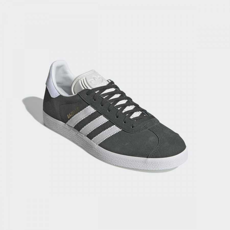 adidas Спортни обувки GAZELLE 