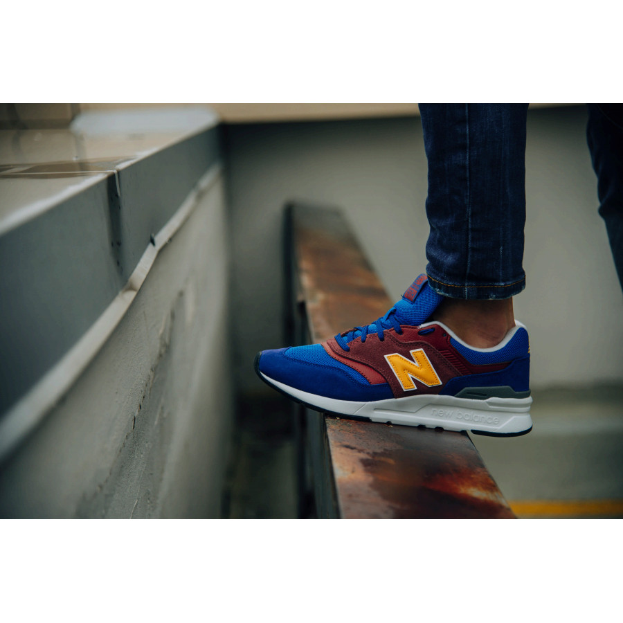 NEW BALANCE Спортни обувки 997 