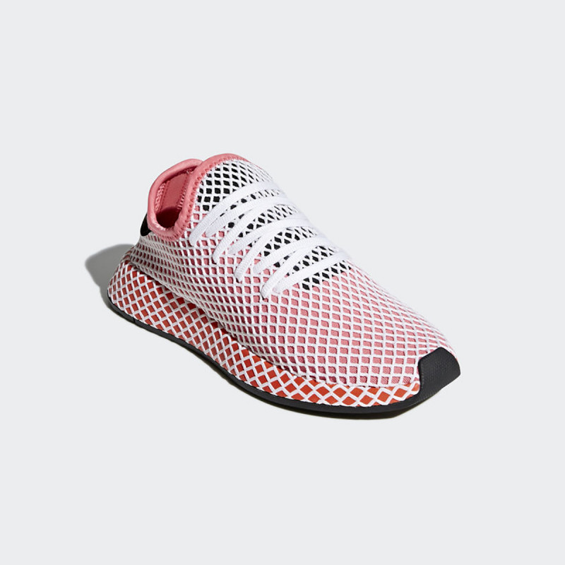 adidas Спортни обувки DEERUPT RUNNER W 