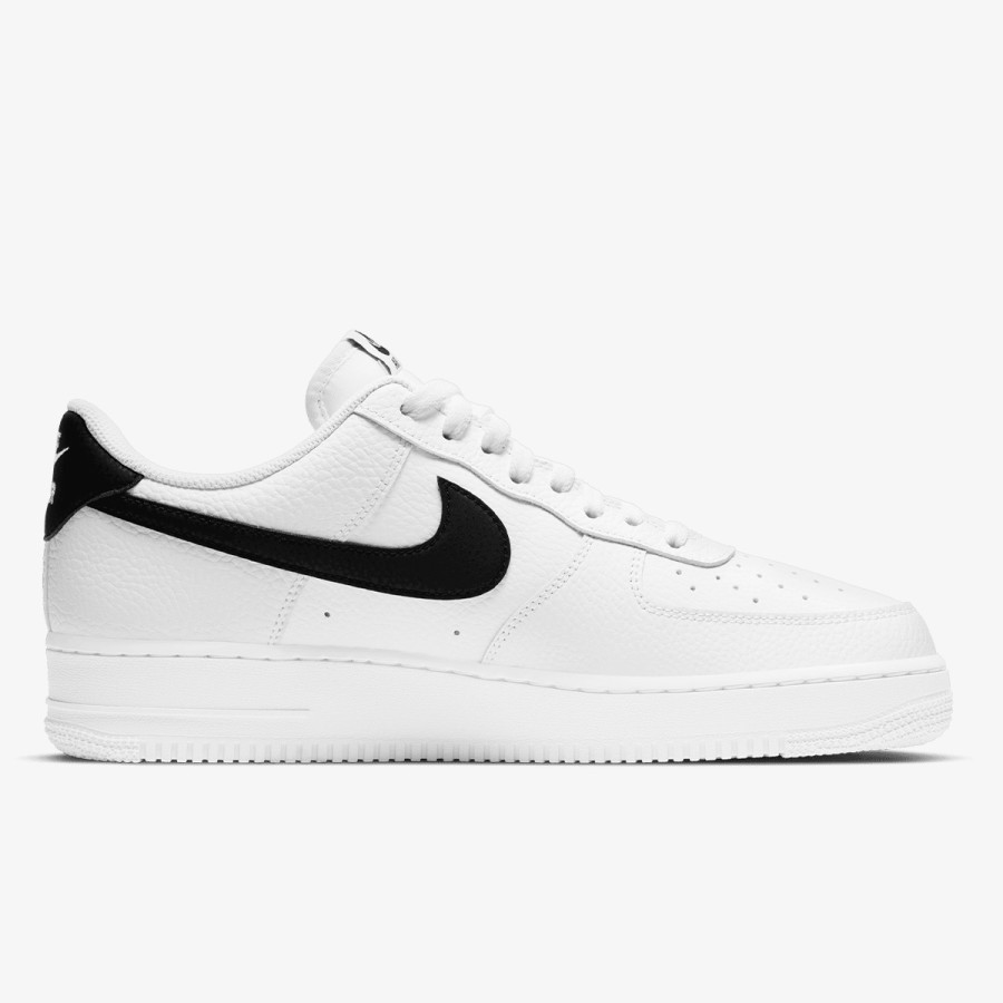 NIKE Спортни обувки AIR FORCE 1 '07 