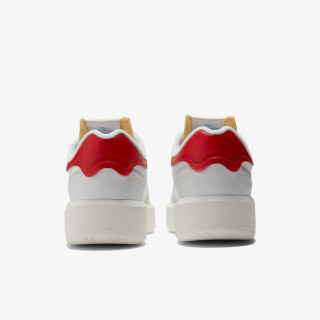 NEW BALANCE Спортни обувки CT302 