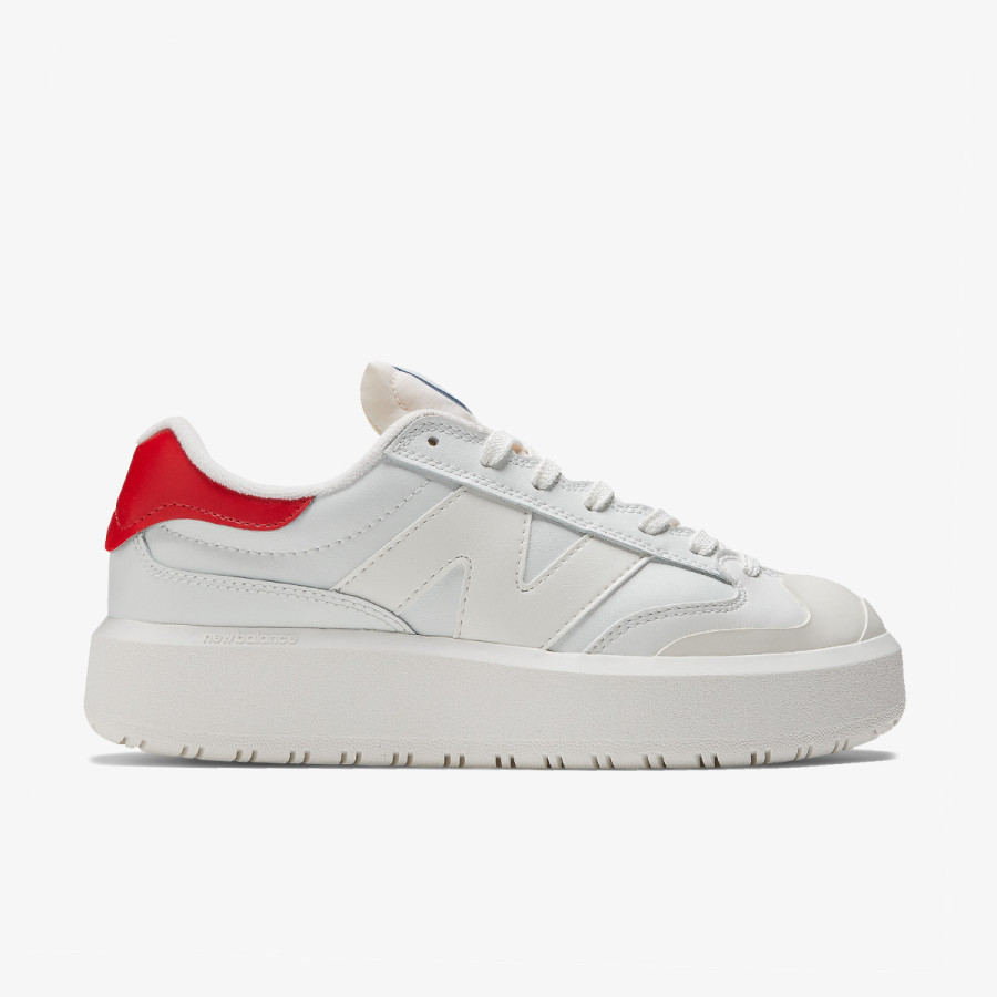 NEW BALANCE Спортни обувки CT302 
