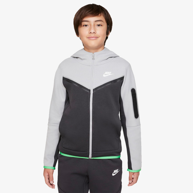 Nike tech sales fleece buzz
