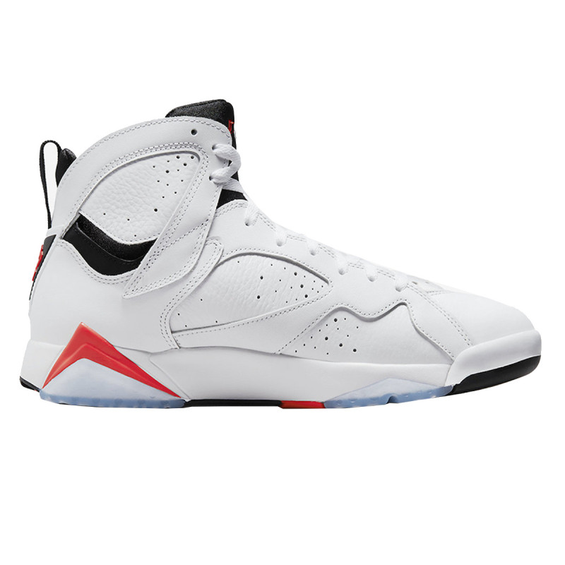 NIKE Спортни обувки AIR JORDAN 7 RETRO 
