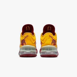 NIKE Спортни обувки LEBRON XVIII LOW 