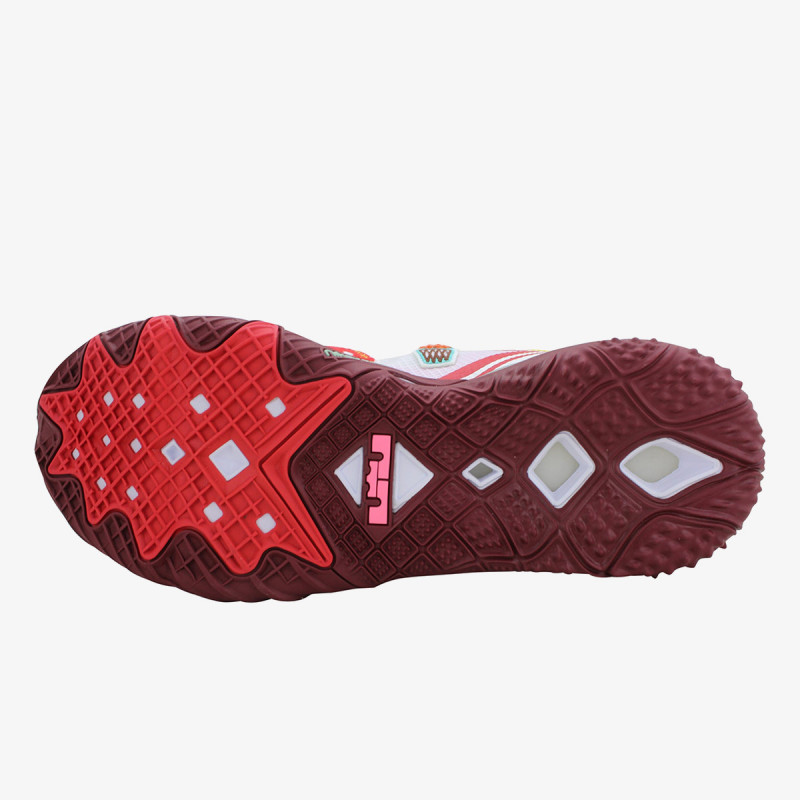 NIKE Спортни обувки LEBRON XVIII LOW 