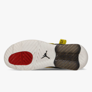 NIKE Спортни обувки Nike Jordan MA2 