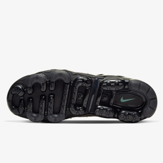 NIKE Спортни обувки NIKE  AIR VAPORMAX PLUS 