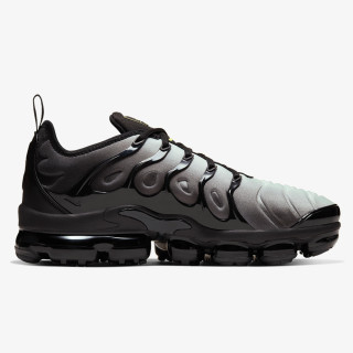 NIKE Спортни обувки NIKE  AIR VAPORMAX PLUS 