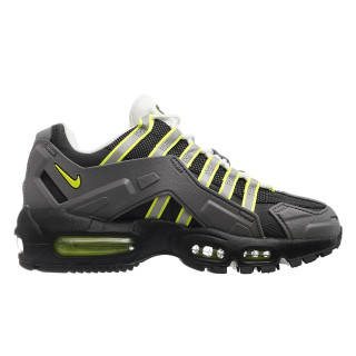 NIKE Спортни обувки NDSTRKT AM 95 