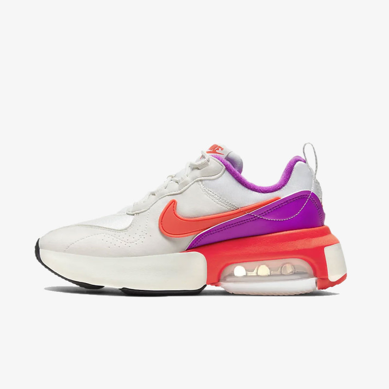 NIKE Спортни обувки W AIR MAX VERONA 
