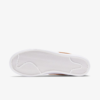 NIKE Спортни обувки Nike W BLAZER MID '77 SE 