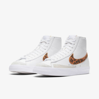 NIKE Спортни обувки Nike W BLAZER MID '77 SE 