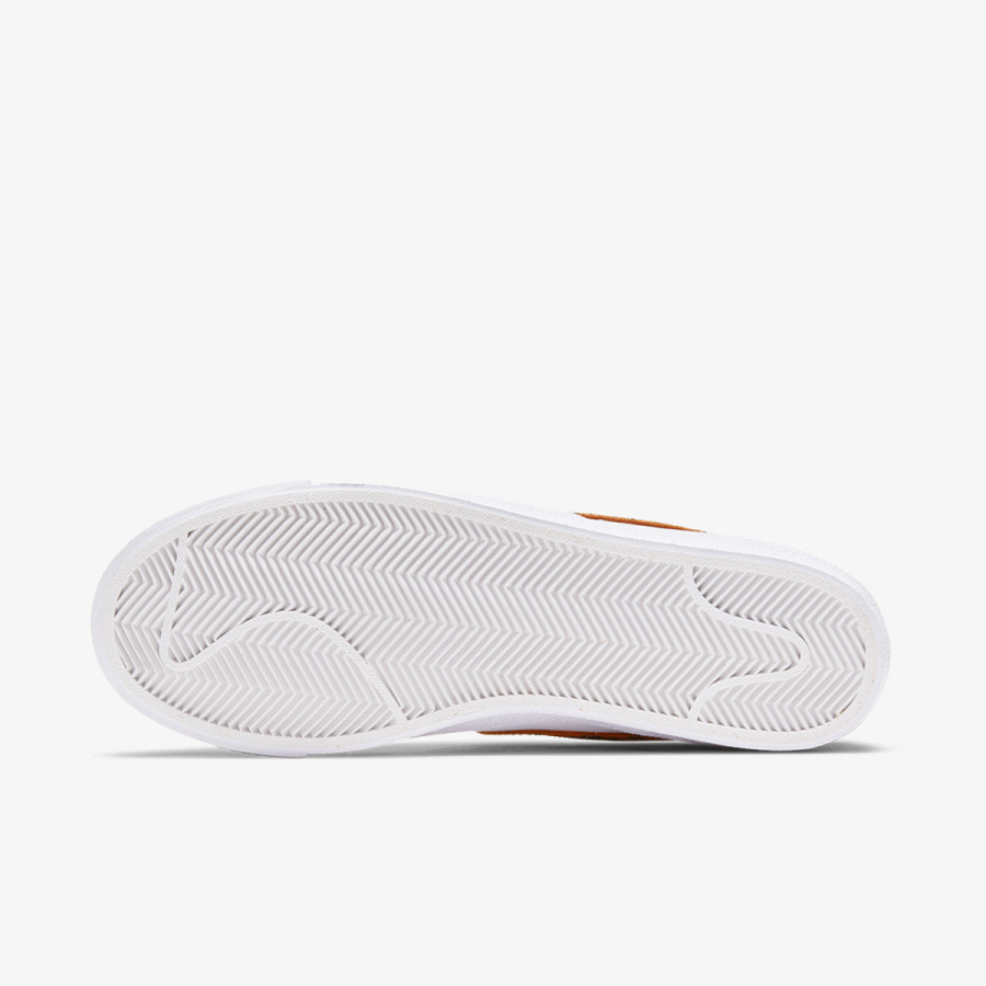 NIKE Спортни обувки Nike W BLAZER MID '77 SE 