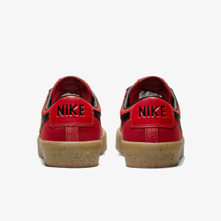 NIKE Спортни обувки NIKE SB ZOOM BLAZER LOW PRO GT 