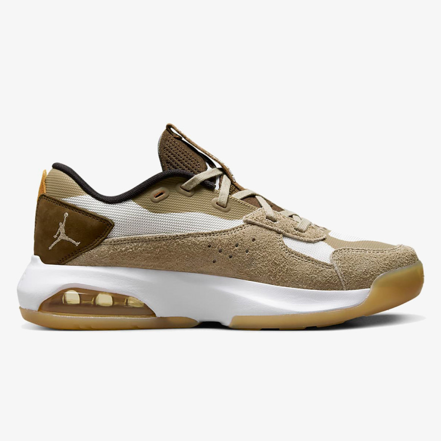 NIKE Спортни обувки Jordan Air 200E 