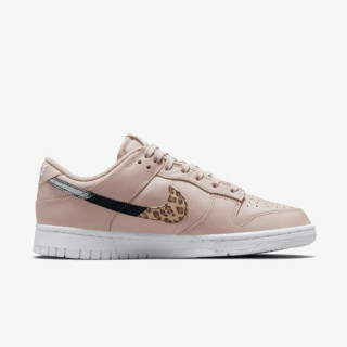 NIKE Спортни обувки W NIKE DUNK LOW SE 