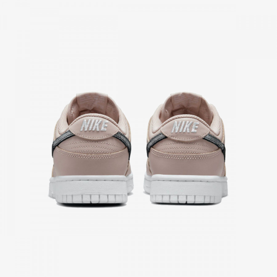 NIKE Спортни обувки W NIKE DUNK LOW SE 