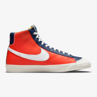 NIKE Спортни обувки BLAZER MID '77 EMB 