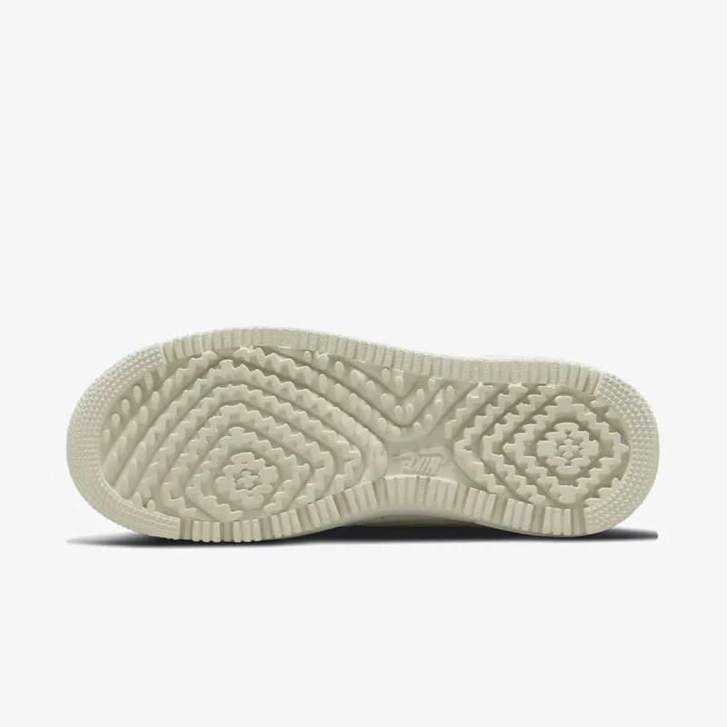 NIKE Спортни обувки AIR FORCE 1 LUXE 