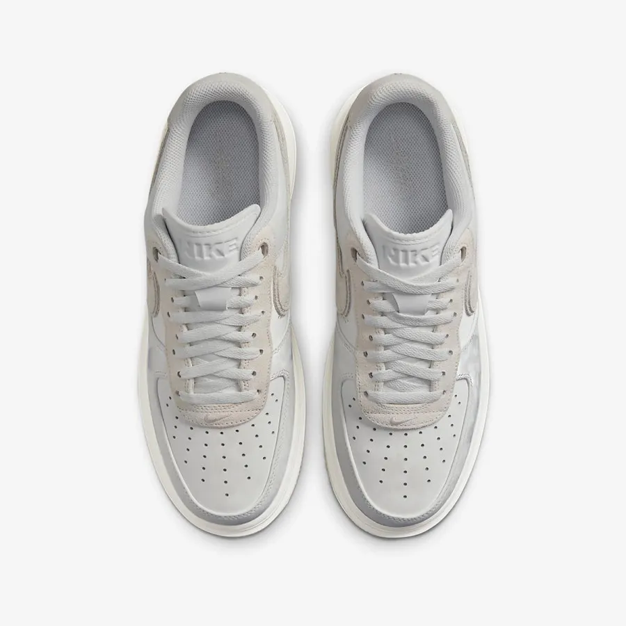 NIKE Спортни обувки AIR FORCE 1 LUXE 