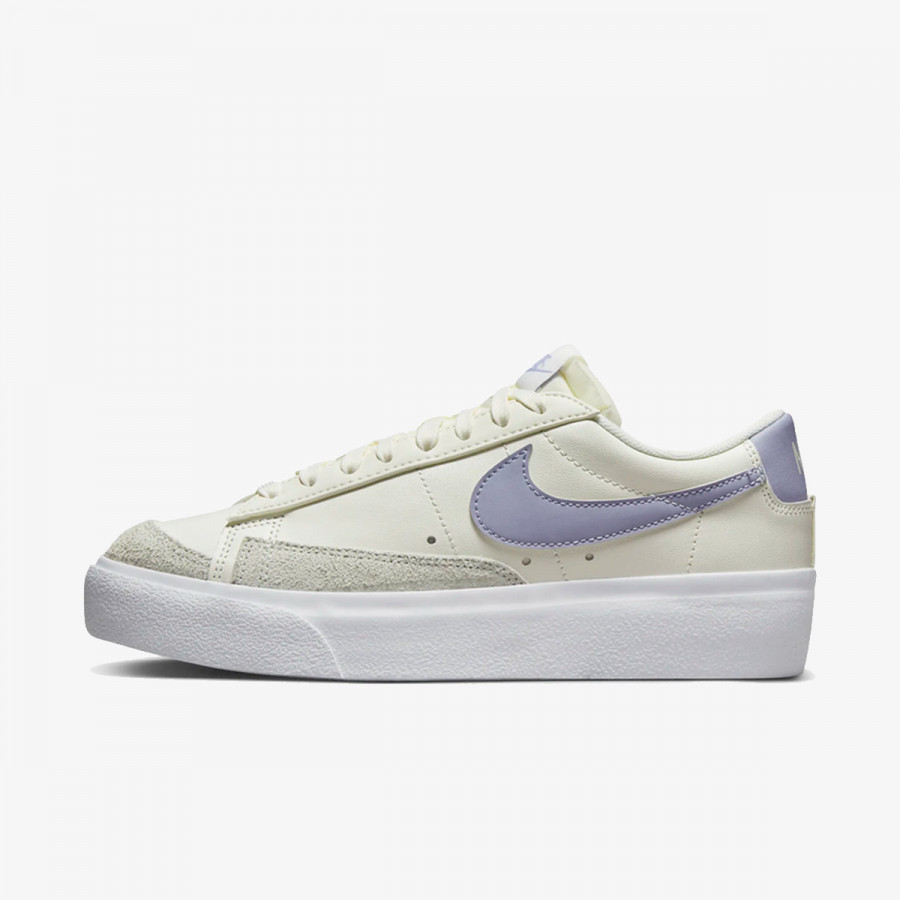 NIKE Спортни обувки W BLAZER LOW PLATFORM 