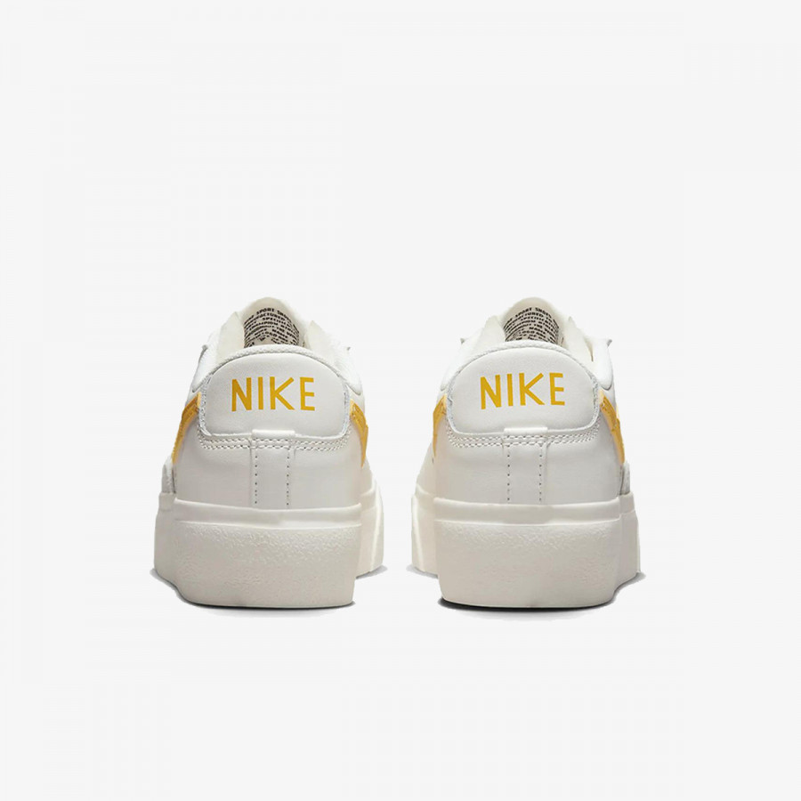 NIKE Спортни обувки W BLAZER LOW PLATFORM 