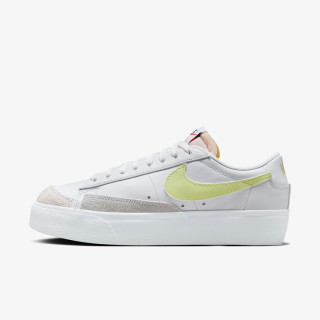NIKE Спортни обувки W BLAZER LOW PLATFORM 