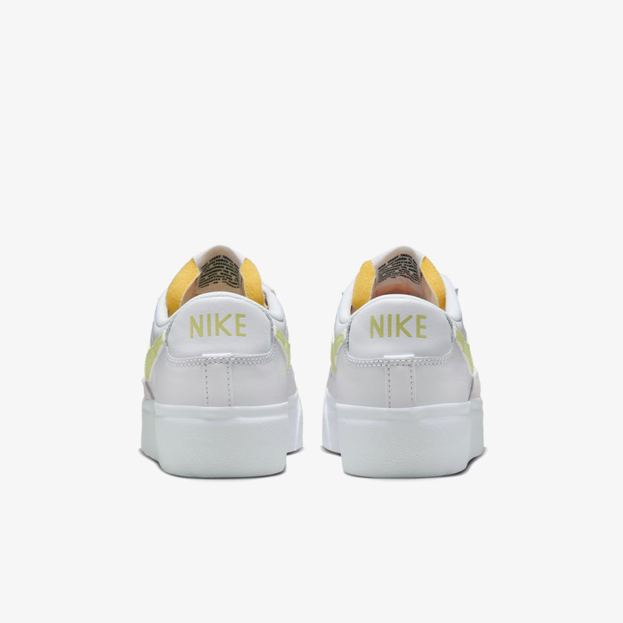NIKE Спортни обувки W BLAZER LOW PLATFORM 