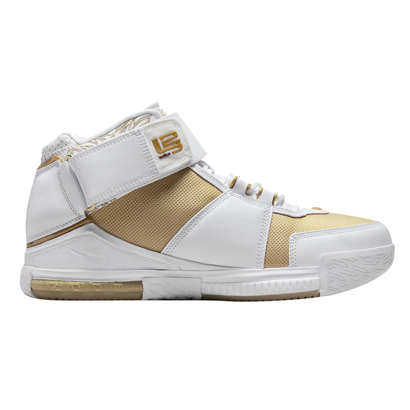 NIKE Спортни обувки ZOOM LEBRON II 